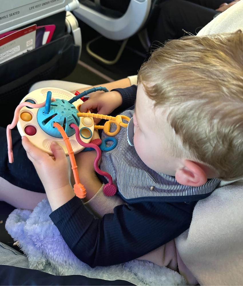 toddler-plane-ufo-silicone-toy
