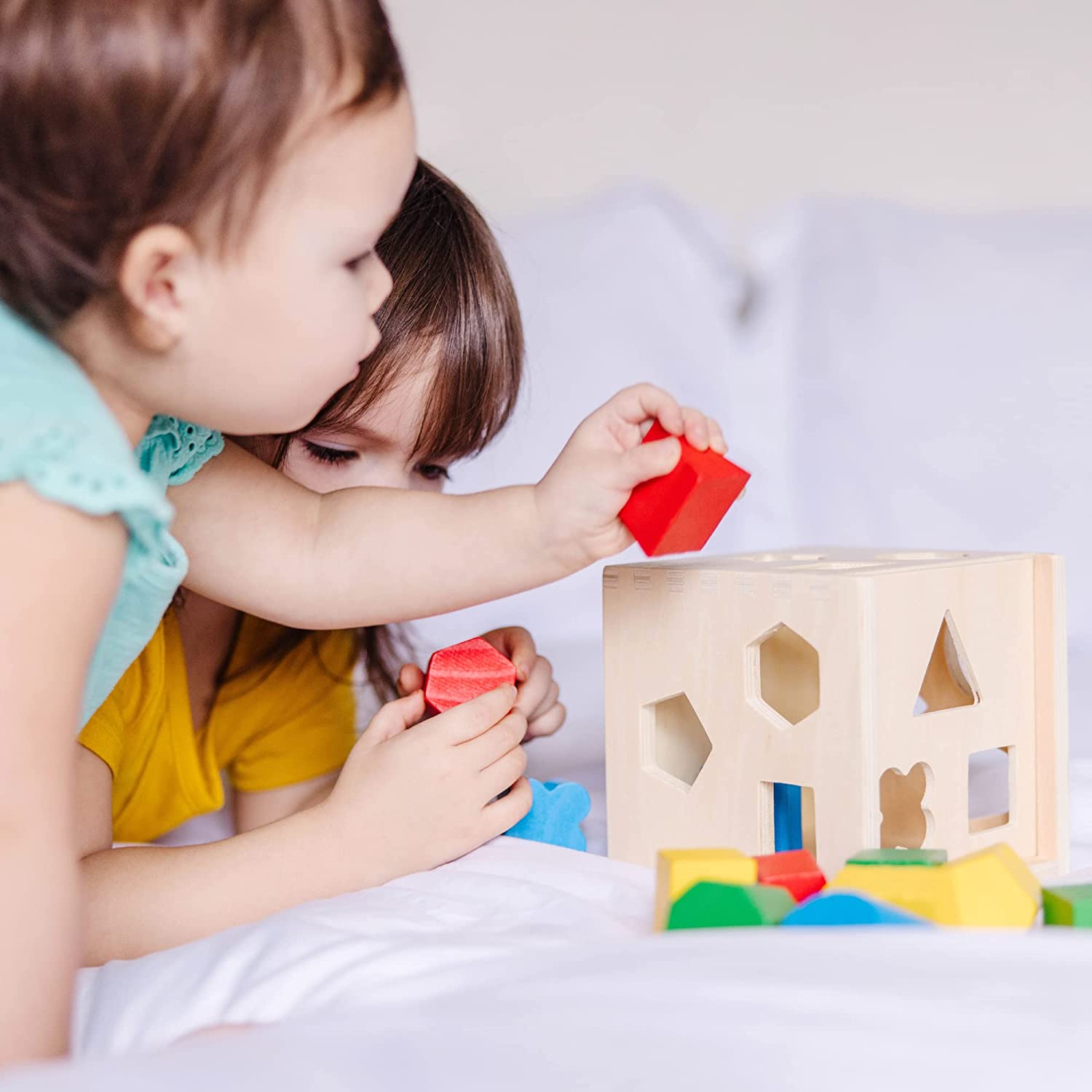 Cracking the Code: Why Montessori Shuns Plastic Toys